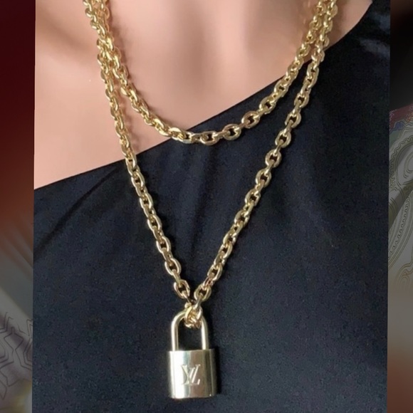 Authentic Louis Vuitton Lock and Key sets - Picture 9 of 11